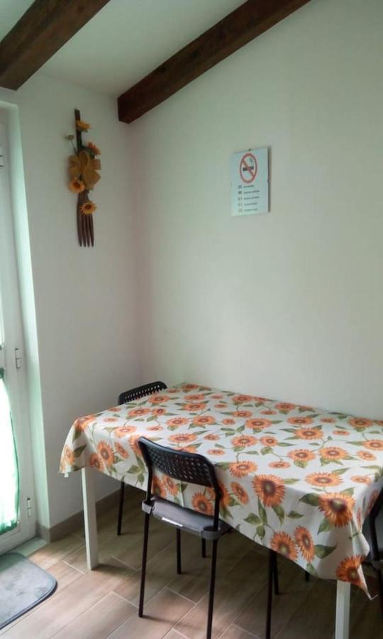 Apartment Maison De Marina Piano di Follo ภายนอก รูปภาพ